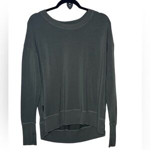 Athleta Gray Long Sleeve With Thumbholes Sz Oversized Sm
